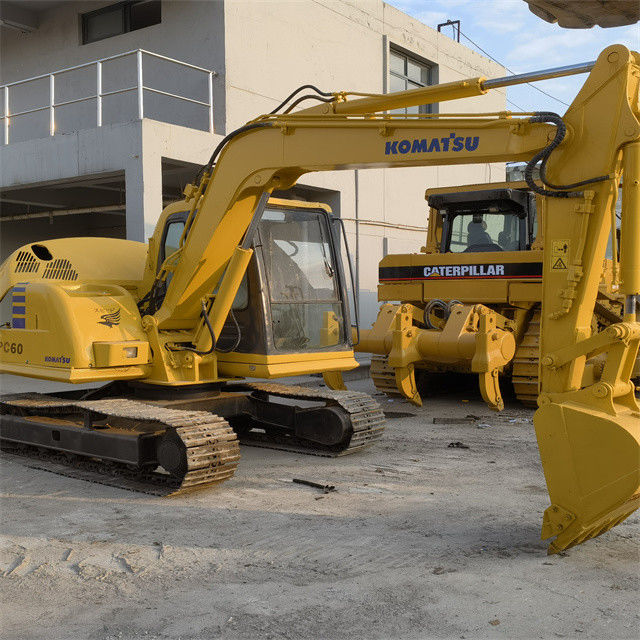 Excavadora de alta qualidade de 6,3 toneladas, importada do Japão, com menos horas de trabalho