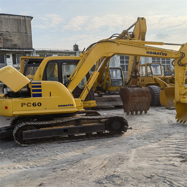 Excavadora de alta qualidade de 6,3 toneladas, importada do Japão, com menos horas de trabalho