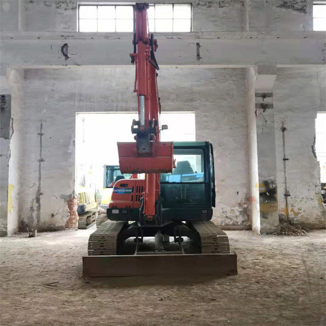 Pronto para o trabalho e experiente usado Coreia importado 6 toneladas Doosan DX 55 em boas condições