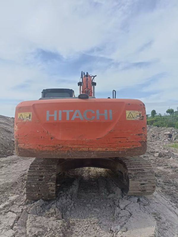 Excavadora de 21 toneladas pronta para o trabalho e experiente usada da Coreia importada Hitachi 210-5G