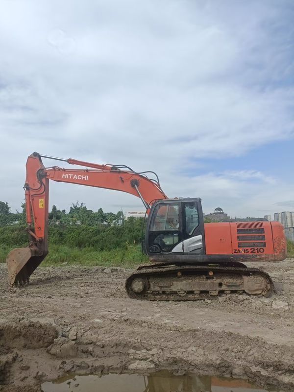 Excavadora de 21 toneladas pronta para o trabalho e experiente usada da Coreia importada Hitachi 210-5G