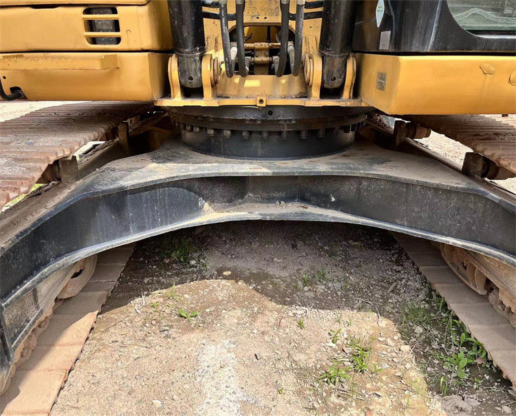 23 toneladas prontas para o trabalho e experientes usadas Japão Caterpillar 323 D em boas condições