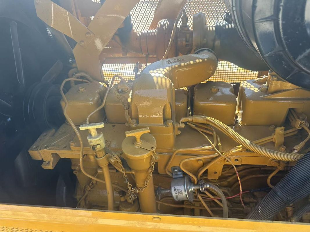 Cat Caterpillar D5k Lgp Cat D5k Dozer Largura da lâmina frontal 4.262m Dozer de segunda mão