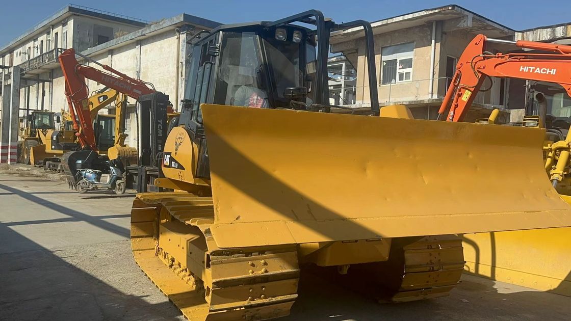 Cat Caterpillar D5k Lgp Cat D5k Dozer Largura da lâmina frontal 4.262m Dozer de segunda mão