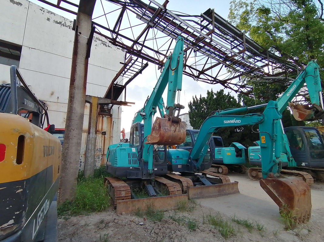 30.5kN KOBELCO SK60-C Máquina de Escavação Peso 5,95t Potência do motor 42,4kW