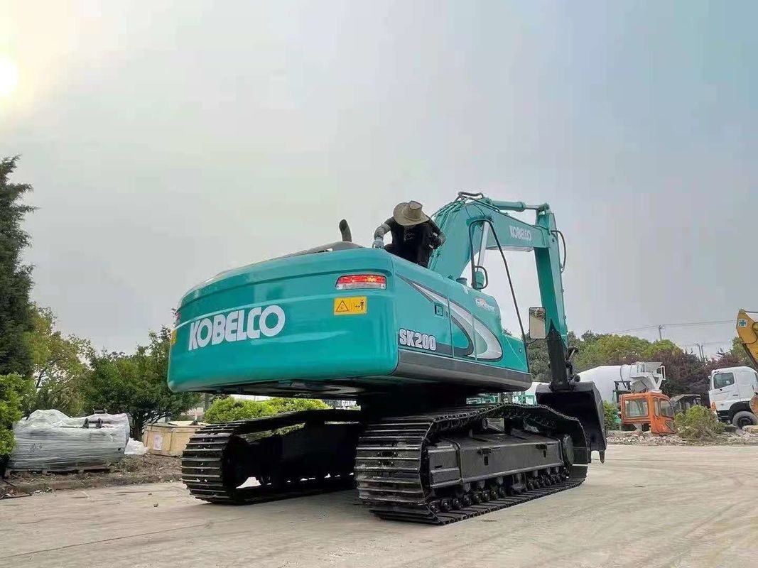 Excavadora usada Kobelco SK200 para venda.