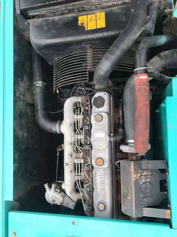 Excavadora usada Kobelco SK200 para venda.