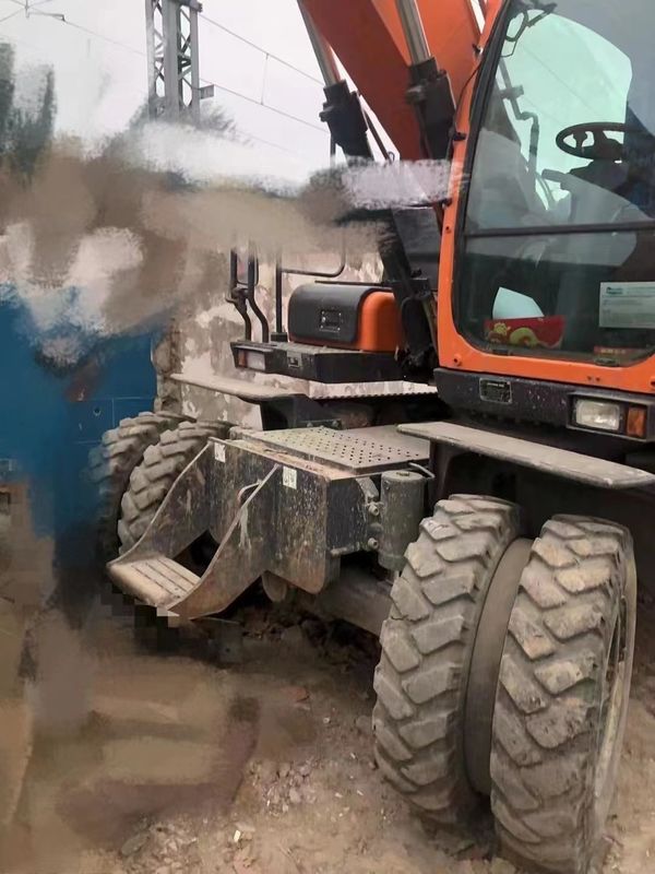 15 toneladas da Coreia importada 90% do novo Doosan DX 140W Usado Excavator de Roda com alta qualidade e melhor desempenho para venda