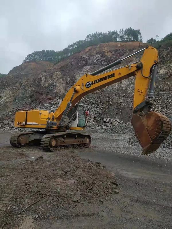 Liebherr R944 usado pronto para o trabalho e experiente alemão importado em boas condições