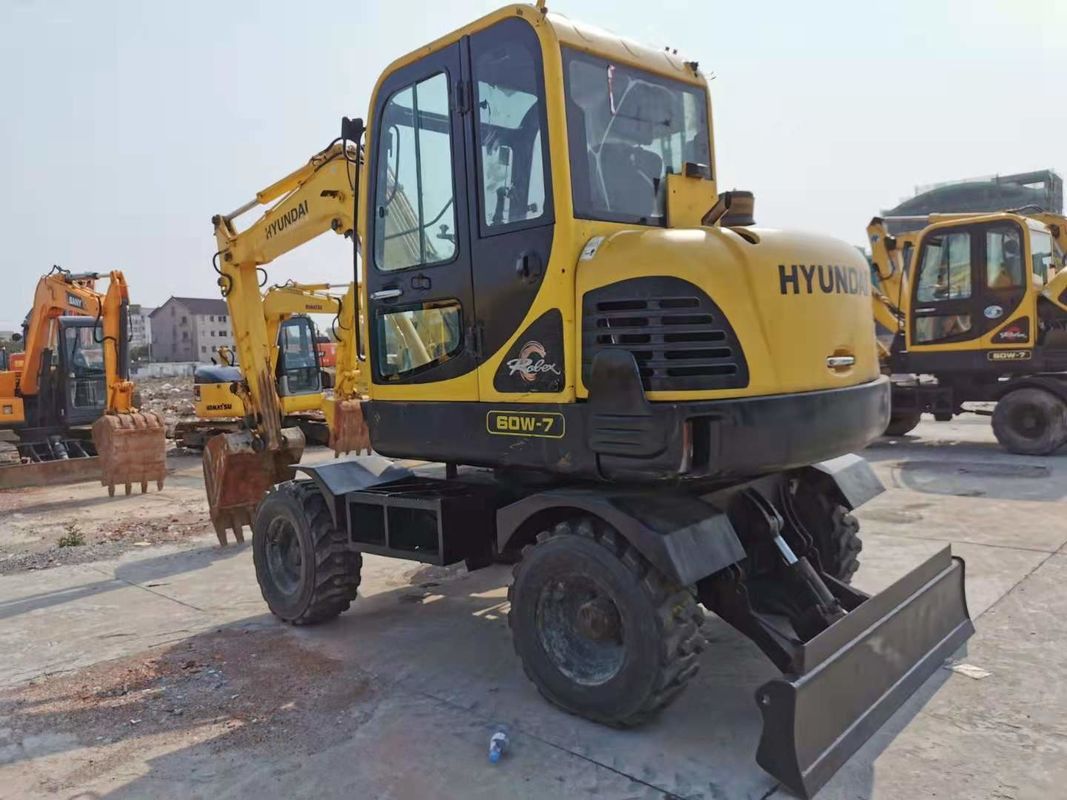 6 toneladas prontas para trabalhar Coreia Importado Hyundai R60-7 Usado Excavator de Roda