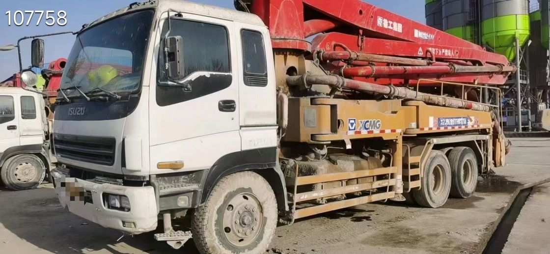 6×4 ou 8×4 drive pronto para trabalhar XCMG. HB37A 37 m caminhão de bomba de concreto para entrega de concreto e derramamento