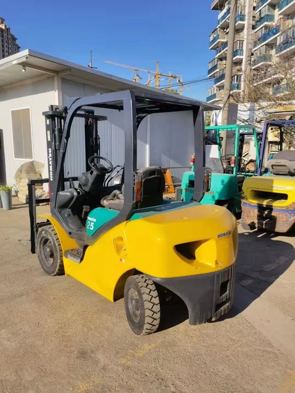 Japão Utilizado em empilhadeira elétrica compacta Komatsu 2,5 toneladas empilhadeira motor de potência