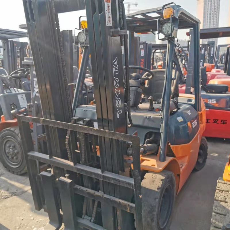 Japão Elevador elétrico compacto usado TOYOTA 2.5 toneladas Elevador elétrico Potência do motor