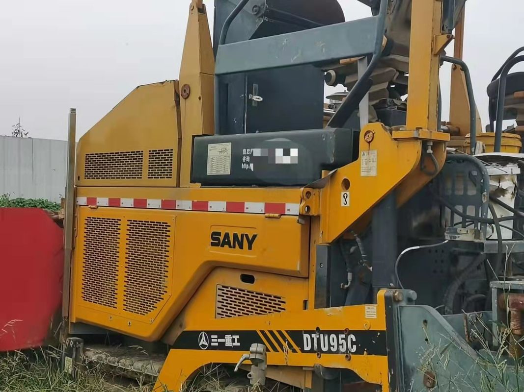 Semi-reboque de dois eixos SANY DTU95C Comumente utilizado para transporte de cargas pesadas ou de grandes dimensões