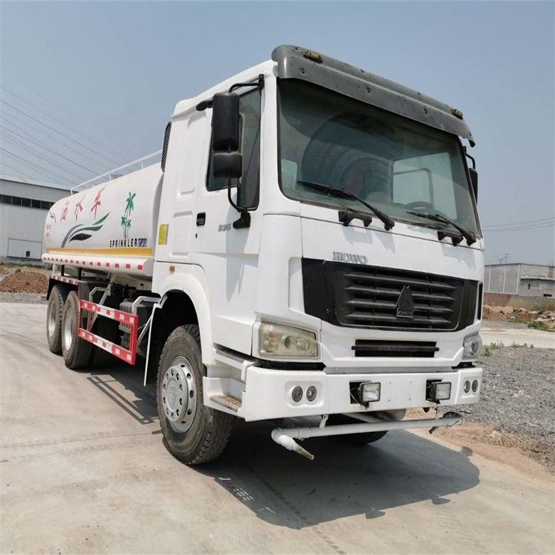 Máquina de limpeza de caminhão de tanque de água de armazenamento de 12000-15000L com caminhão Isuzu importado do Japão