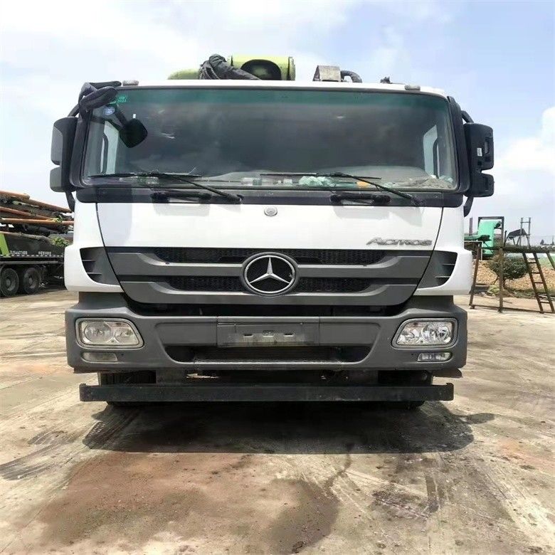 Caminhão de bombeamento de concreto Zoomlion usado 37m 42m 48m 52m Garantia e desempenho óptimo