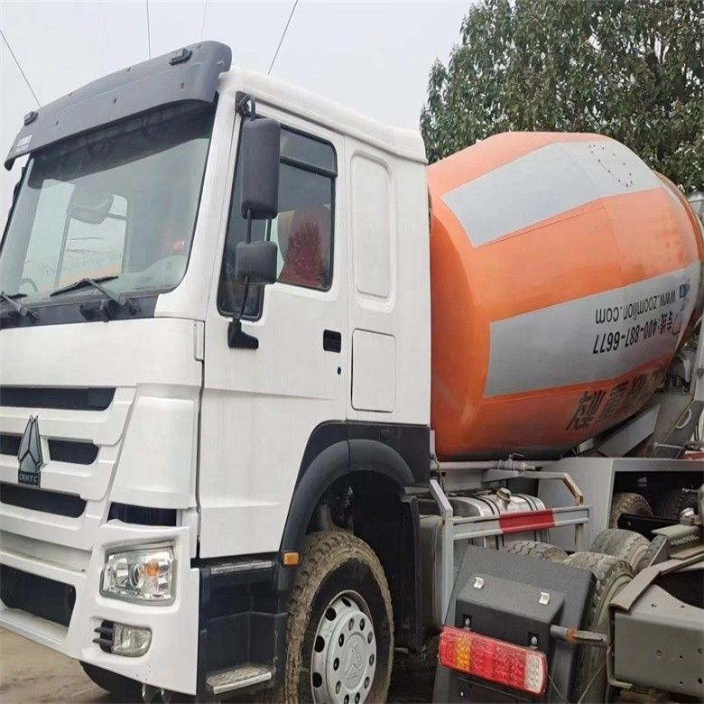 Trabalhos de construção 6*4 Howo Cimento Caminhão Mixer com 371 HP 375hp poder de mistura