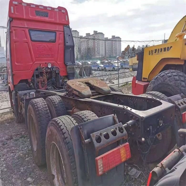 10 Número de mudança para a frente Utilizado Faw Tractor camião pesado 6*4 com sistema multimídia