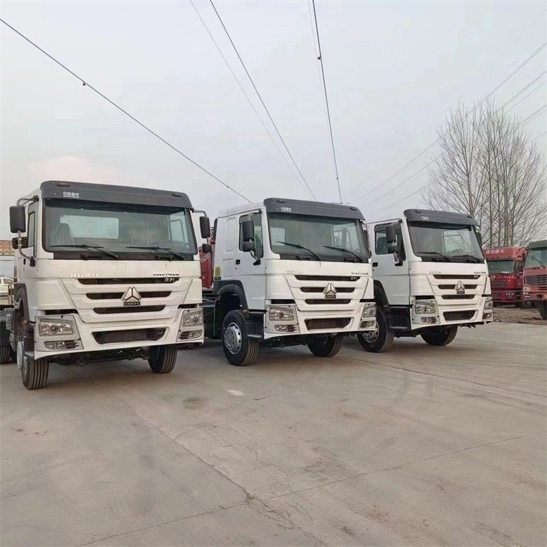 430 Modelo de embreagem Sinotruk Tractor Trailer Truck Head Units para eficiência de camiões pesados
