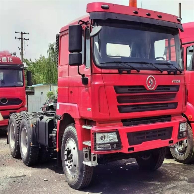 6*4 Tractor de camião usado Shacman com sistema eletrônico de controlo de estabilidade e ecrã táctil
