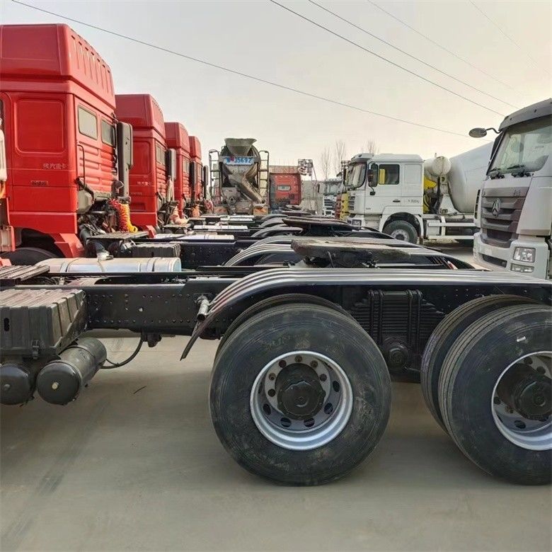6*4 Tractor de camião usado Shacman com sistema eletrônico de controlo de estabilidade e ecrã táctil