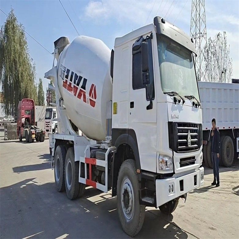 7M3/H Produtividade usada HOWO Caminhão de mistura de concreto 6*4 371HP 375HP em boas condições