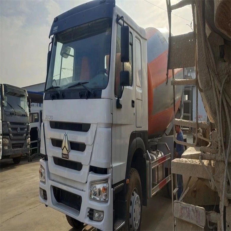 7M3/H Produtividade usada HOWO Caminhão de mistura de concreto 6*4 371HP 375HP em boas condições