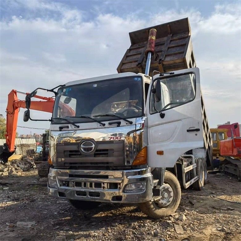 Usados Japão Hino Usados camiões de lixo com motor YUCHAI em horas de trabalho 2020