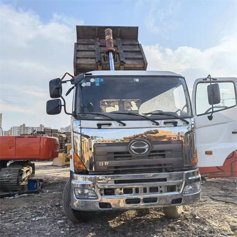 Usados Japão Hino Usados camiões de lixo com motor YUCHAI em horas de trabalho 2020