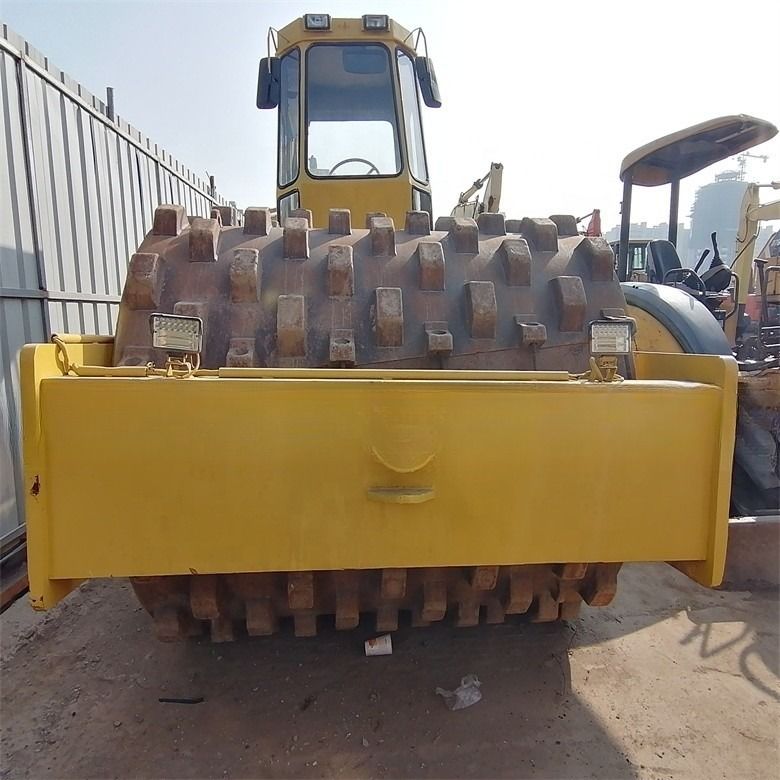 Motor Diesel Pavimentação Rodoviária Bomag BW217D-2 Usado Bateria única Pedra de ovelha Roller Hidráulico Rodoviário