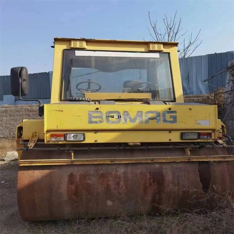 10 toneladas de peso de funcionamento utilizado BOMAG BW 202 AHD-2 Roller rodoviário e desempenho garantido