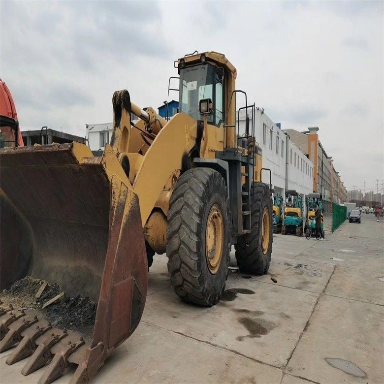 Construção 12 toneladas usado Komatsu WA600-3 Carregador de rodas 600 Modelo Carregador de cabeça frontal pesado WA600-6