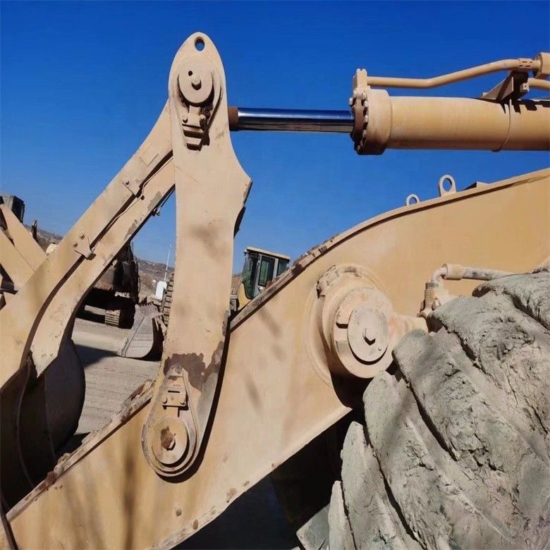 Caterpillar CAT 988G 988 Carregador de rodas de 50 toneladas com altura máxima de descarga 4,46 m