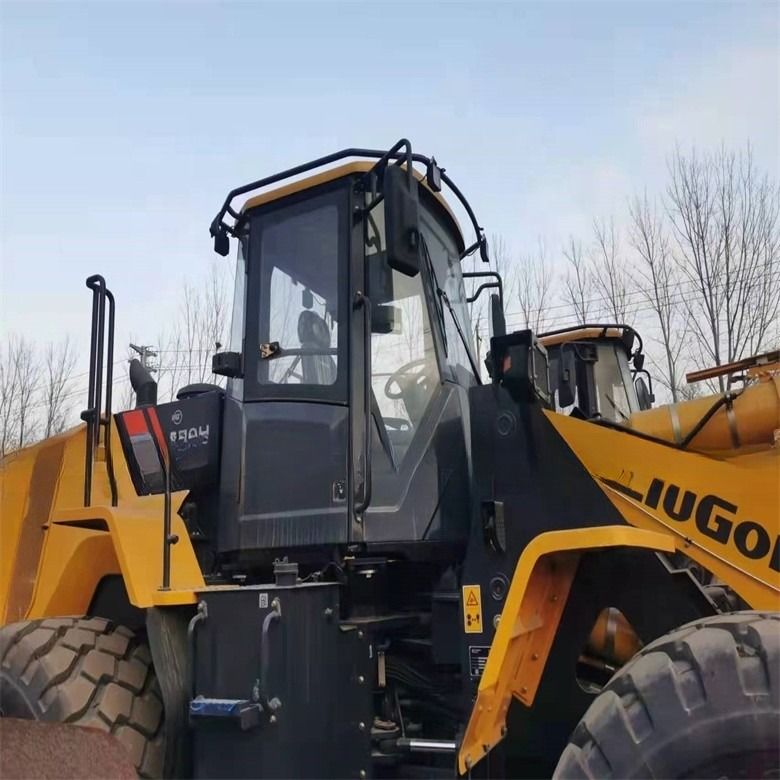 LIUGONG 870H Carregador de rodas de 7 toneladas com poucas horas de trabalho e bomba hidráulica original