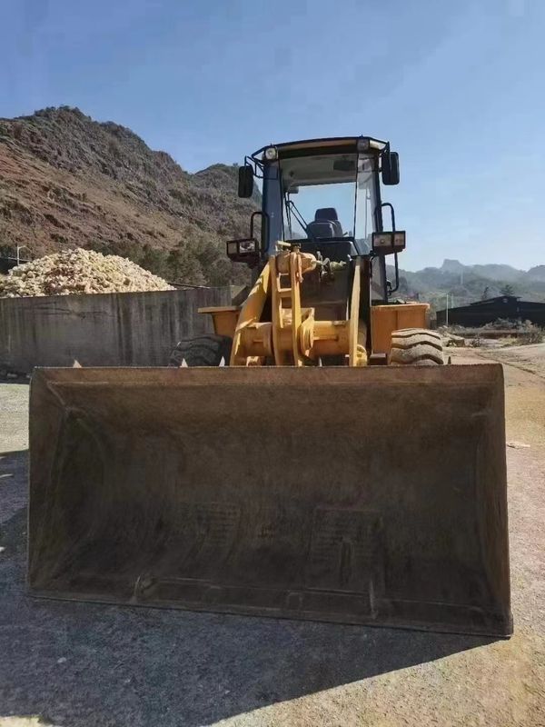 Liugong CLG835H Tractor de carga frontal mini usado de 3 toneladas com 4001-6000 horas de trabalho