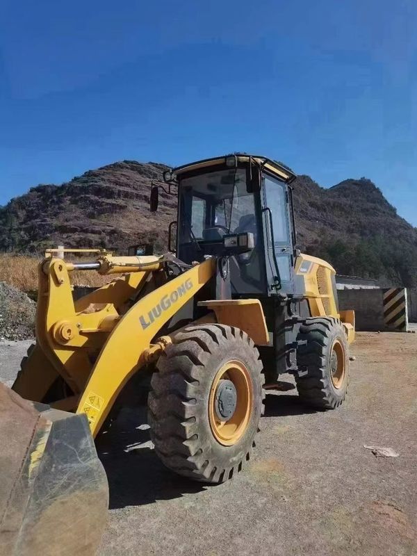 Liugong CLG835H Tractor de carga frontal mini usado de 3 toneladas com 4001-6000 horas de trabalho