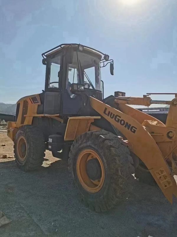 Liugong CLG835H Tractor de carga frontal mini usado de 3 toneladas com 4001-6000 horas de trabalho