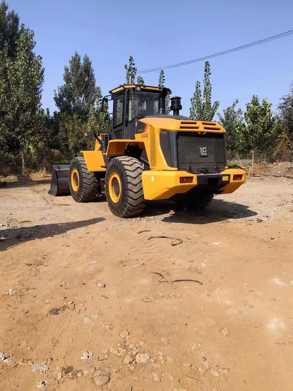 Liugong 856H carregador de rodas de 5 toneladas 6 cilindros 1,8-5,6 m3 Capacidade de balde por 1 ano
