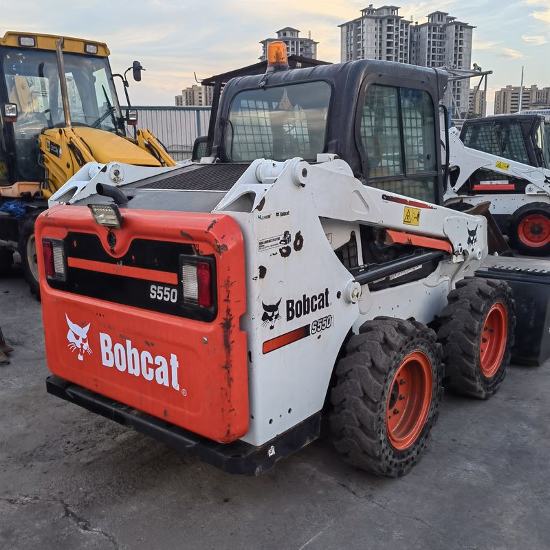 Carregador de roda movel de tipo deslizante-estribo BOCAT S550 Carregador usado para obras de construção