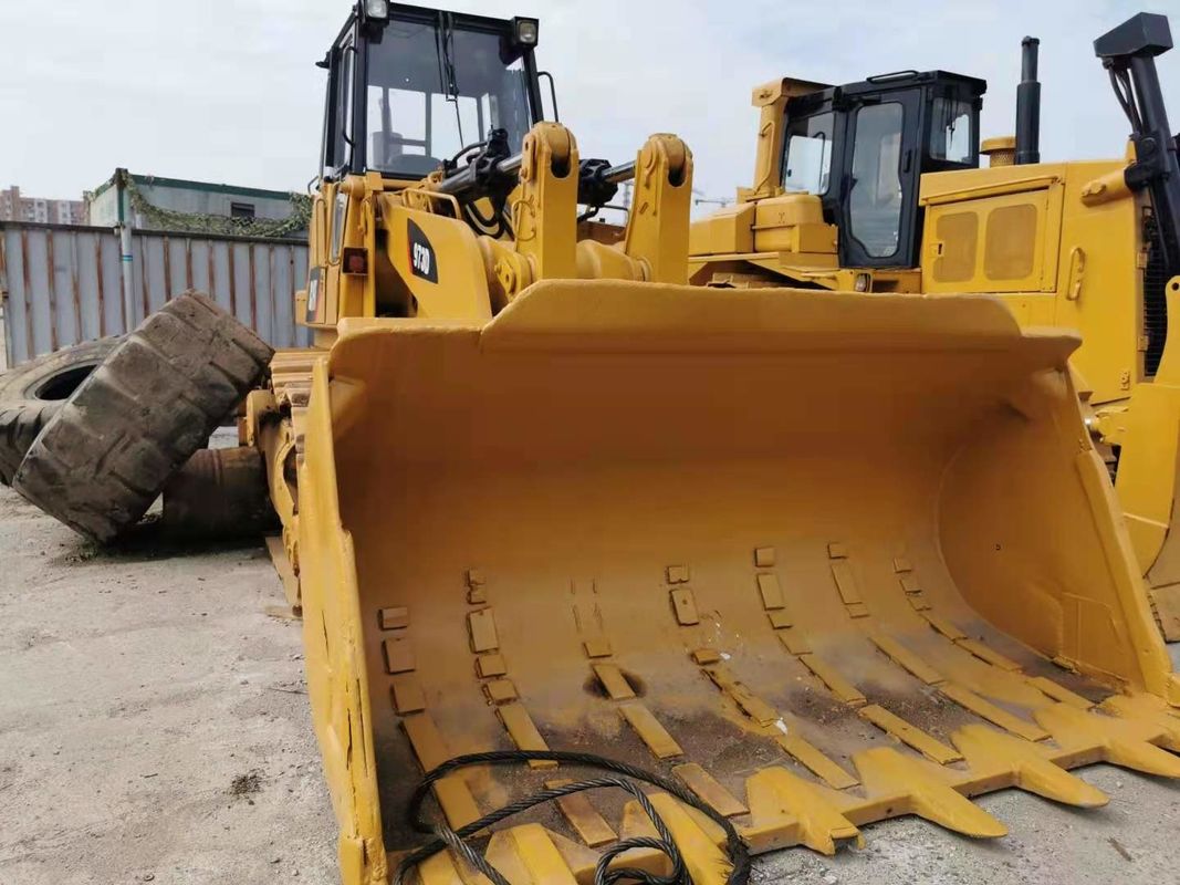 Carregador de rodas usado no Japão para operações de tipo suave e móvel CAT 973