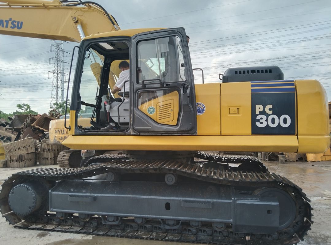 Excavadora usada Komatsu PC300-7 com potência de motor de 180 kW Excavadora hidráulica