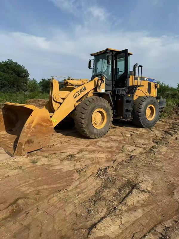 Carregador de rodas SEM653D usado de 5 toneladas para venda