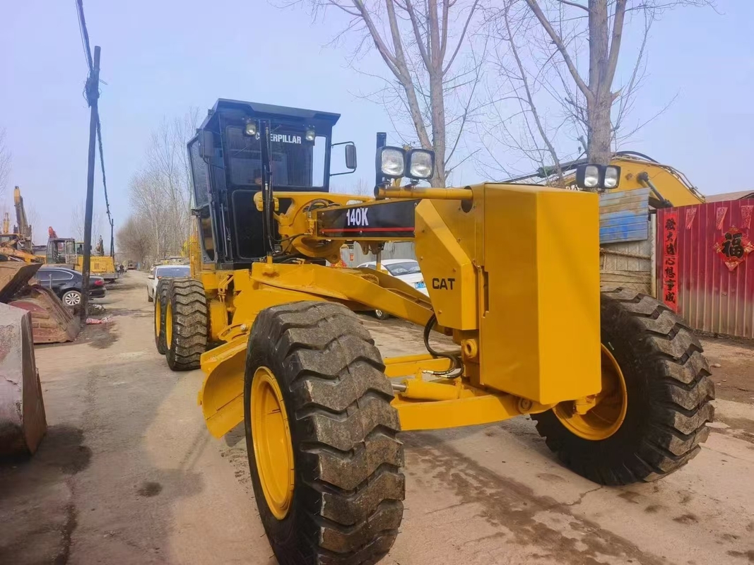 Cat 140K Motor Grader usado 17,27 T Altura de transporte 3,35 M