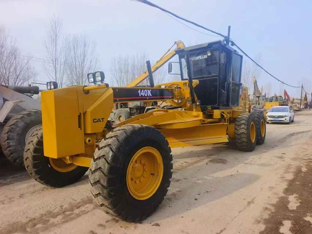 Cat 140K Motor Grader usado 17,27 T Altura de transporte 3,35 M
