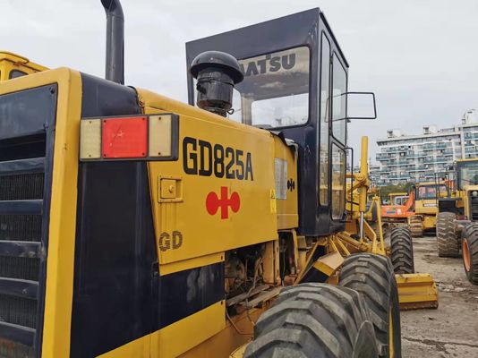 Equipamento de construção de segunda mão usado KOMATSU GD825A